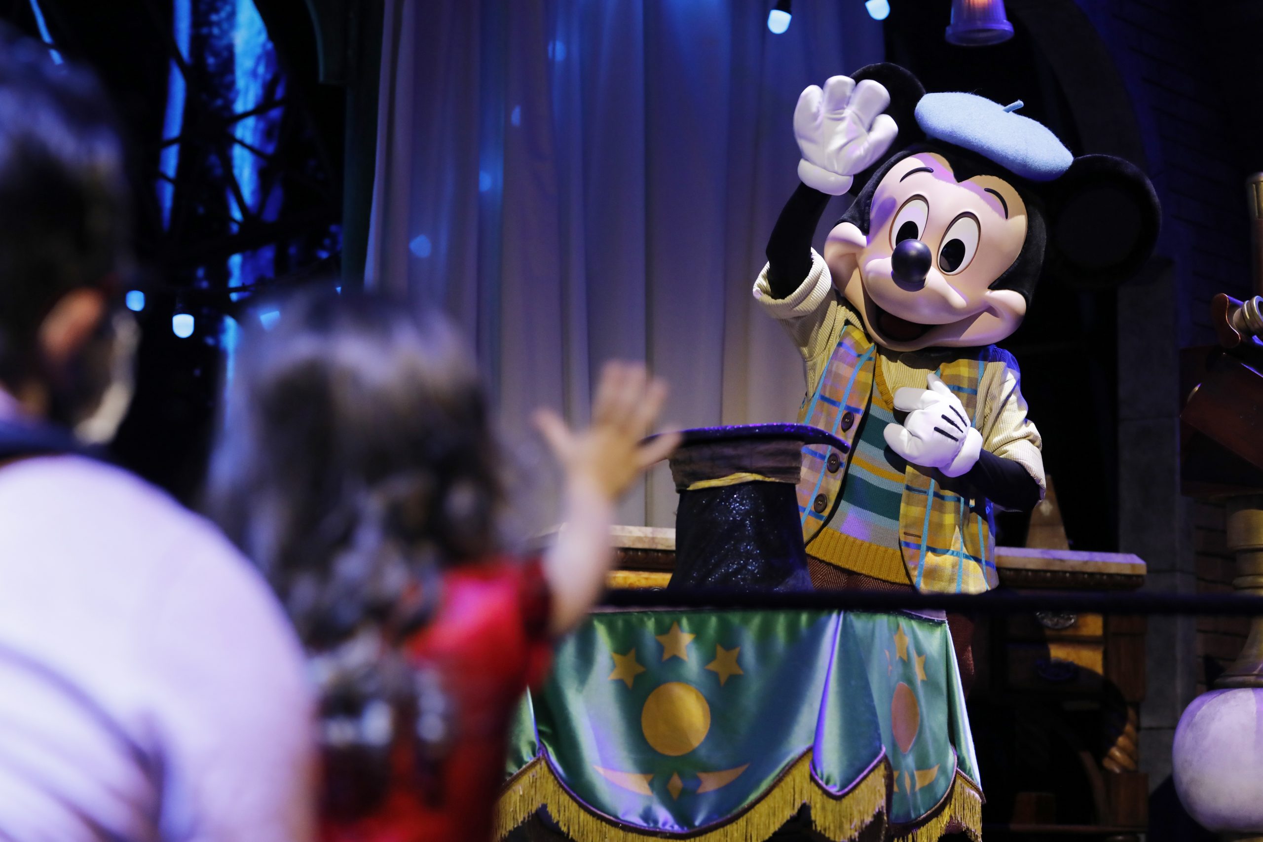 Point selfie avec Mickey à Animagique Theater