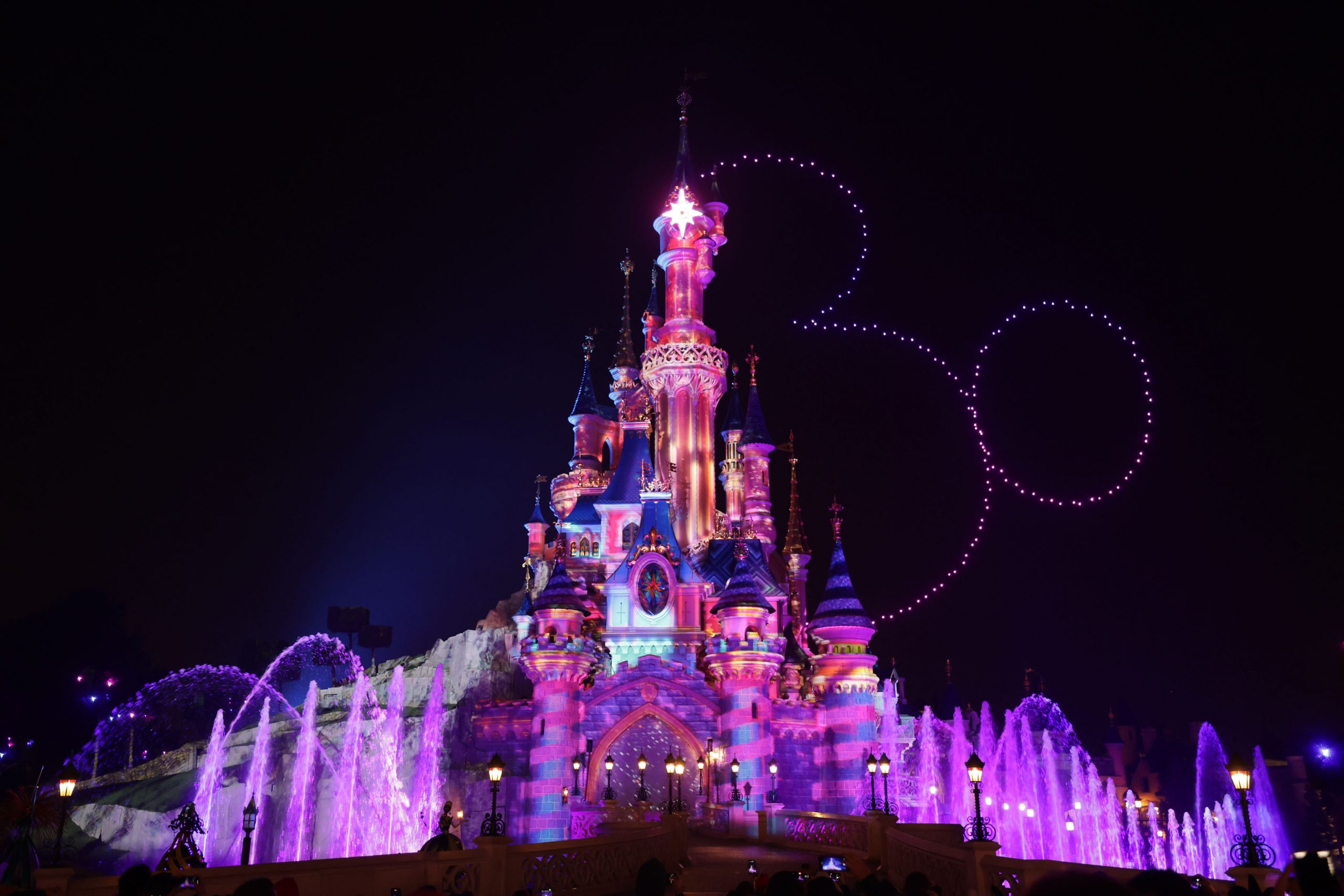 Disneyland Paris Inicia Celebra o De 30 Anos